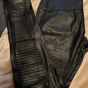 Moto leggings faux leather